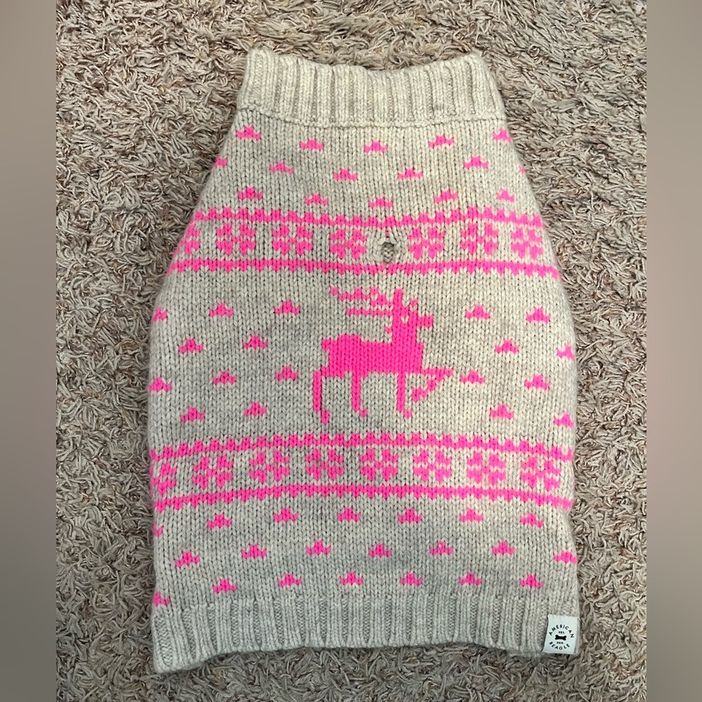 American Eagle Outfitters Pink and Cream/Tan Dog Sweater